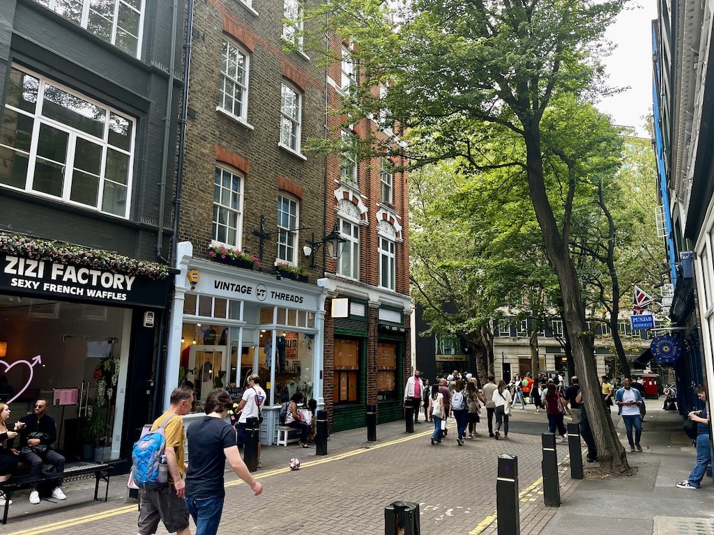Où dormir à Londres ? Les 7 meilleurs quartiers et hébergements 🇬🇧 49 Rue de Covent Garden