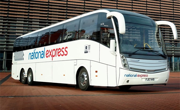 De Gatwick à Londres - guide des transports 13 Un car National Express