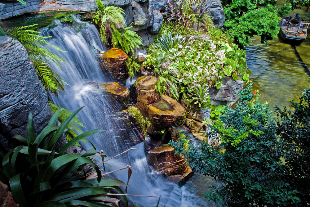 Où dormir à Nashville ? Les 5 meilleurs quartiers et de bons hôtels 10 Cascade et jardin tropical au Gaylord Opryland Resort à Music Valley à Nashville