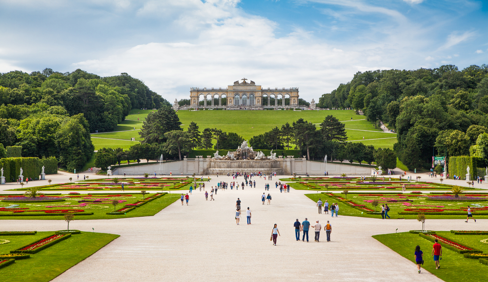 Que faire à Vienne ? 20 lieux à voir et activités 22 Château de Schönbrunn et grand parterre à Vienne