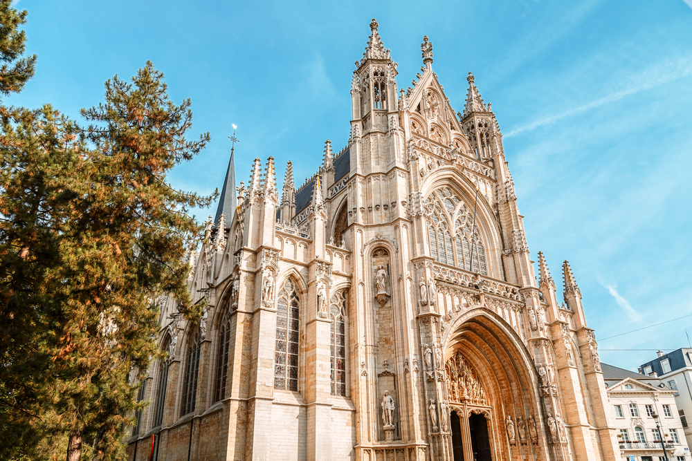 L’église Notre-Dame du Sablon dans le quartier du Sablon à Bruxelles