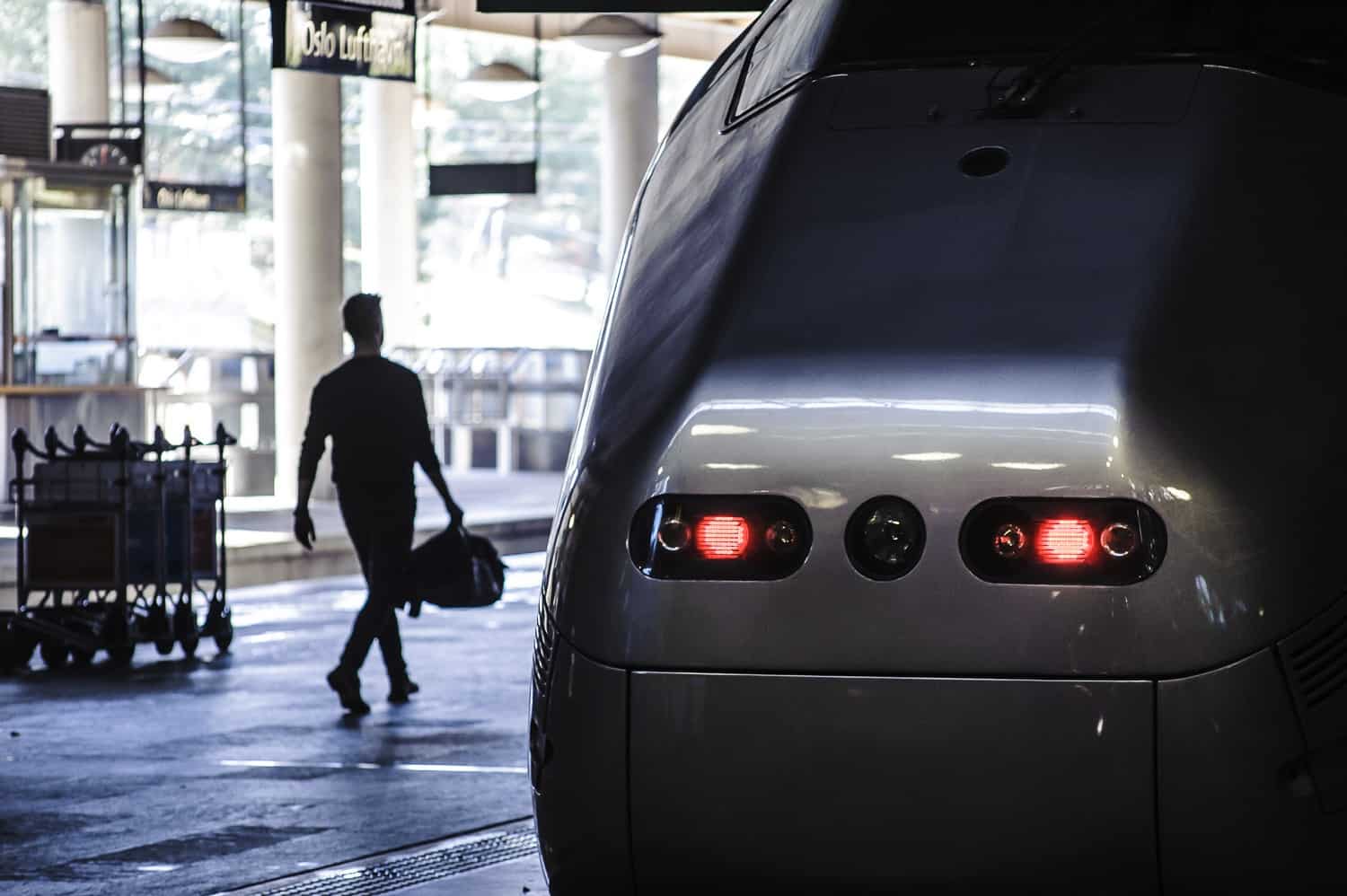 De l’aéroport d’Oslo au centre-ville - guide des transports 10 Le Flytoget à l’aéroport d’Oslo