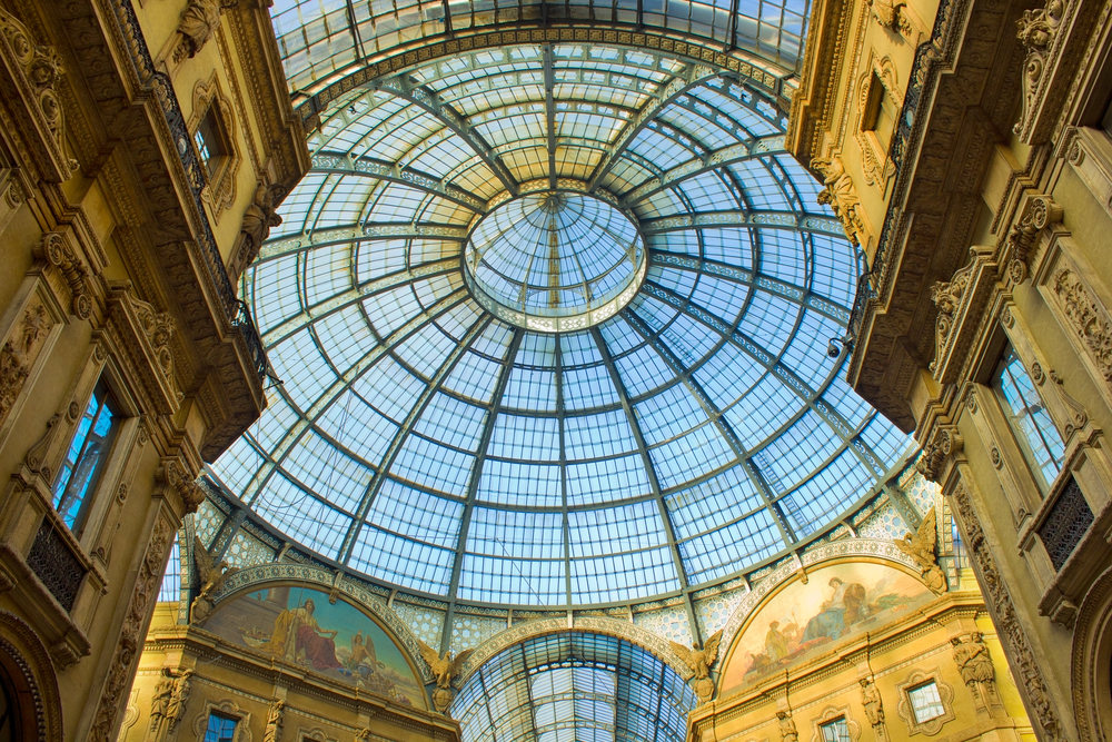 Coupole en verre de la Galleria Vittorio Emanuele II à Milan