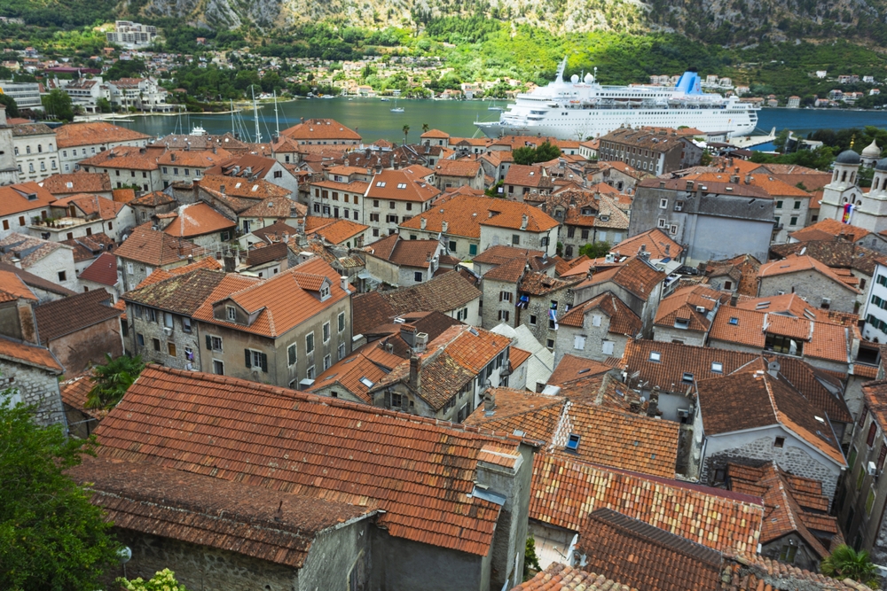 Vue sur Old Town et les bouches de Kotor