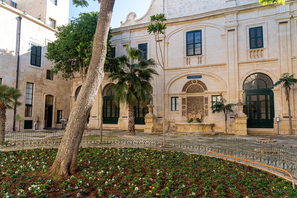 La cour du palais des Grands Maîtres à La Valette