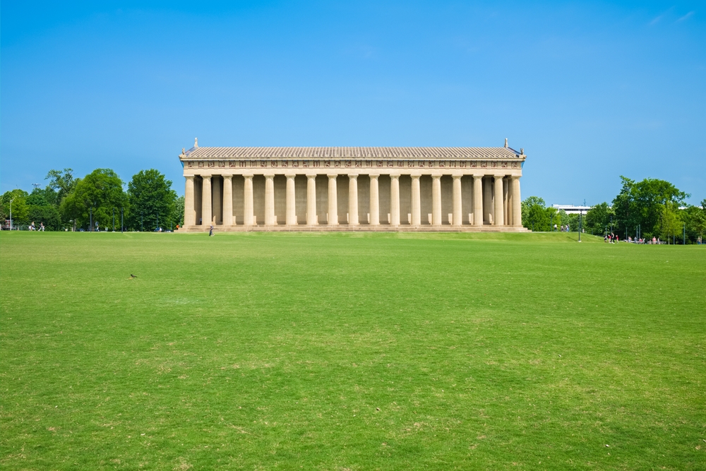 Où dormir à Nashville ? Les 5 meilleurs quartiers et de bons hôtels 9 La réplique du Parthénon dans Centennial Park à Nashville