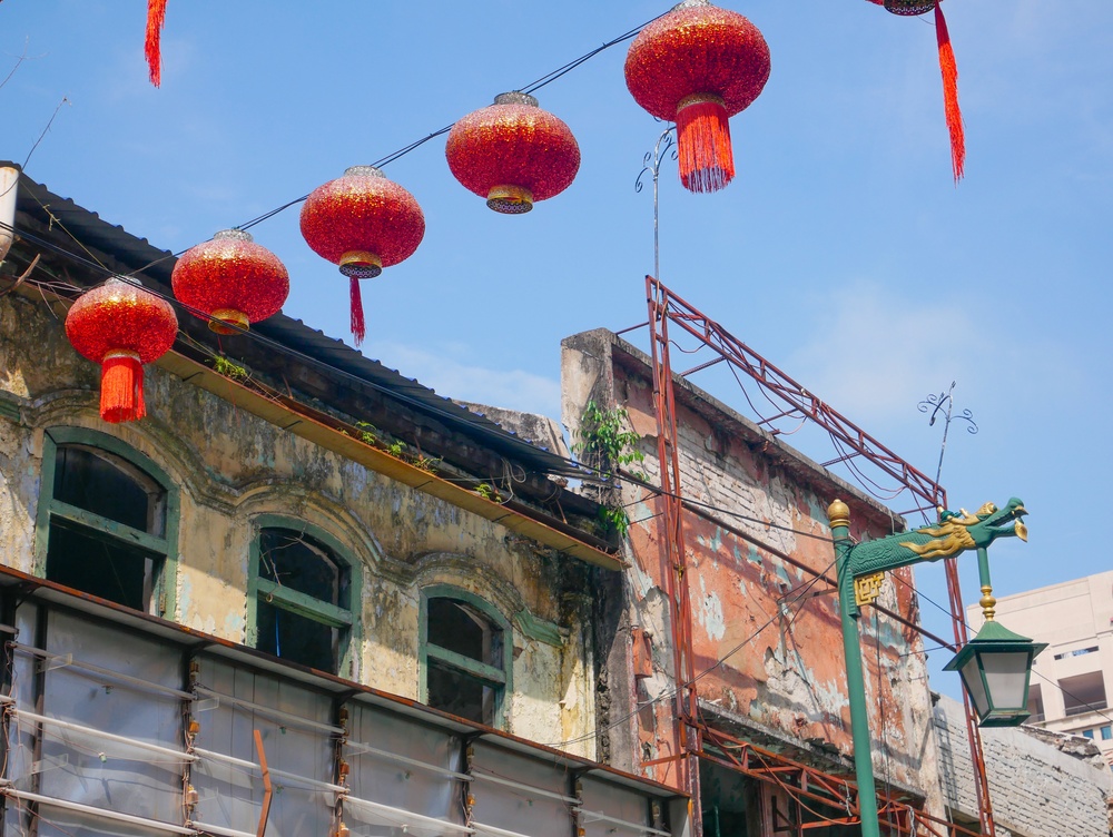 Où dormir à Kuala Lumpur ? Les 6 meilleurs quartiers et de bons hôtels 11 Lanternes rouges au-dessus de Petaling Street dans Chinatown à Kuala Lumpur