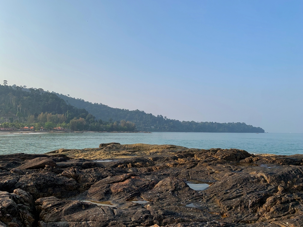 Où dormir à Khao Lak ? Les 5 meilleures zones et de bons hôtels 8 Le phare de Nang Thong Beach à Khao Lak