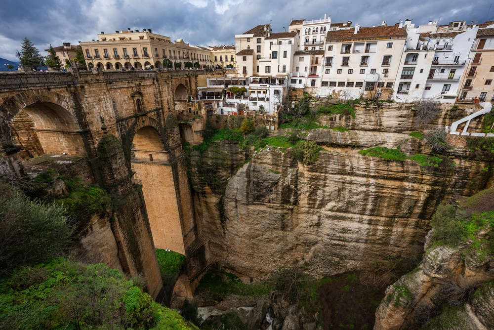 Le pont Puente Nuevo au-dessus de la gorge d’El Tajo à Ronda