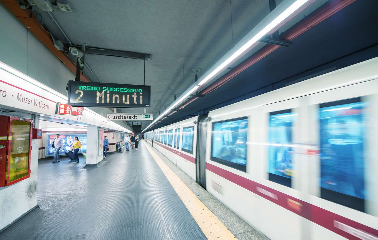 De l’aéroport de Fiumicino au centre de Rome - guide des transports 12 Le métro de Rome