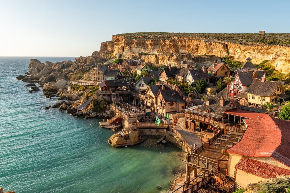 Popeye Village à Anchor Bay à Mellieħa à Malte