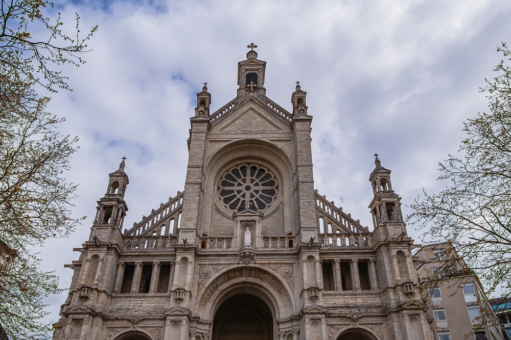 Où dormir à Bruxelles ? Les 6 meilleurs quartiers et de bons hôtels 10 L’église Sainte-Catherine sur la place Sainte-Catherine à Bruxelles