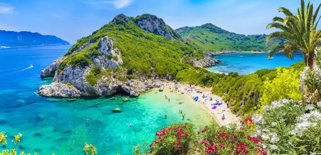 Où dormir à Corfou : vue sur la côte de l’île