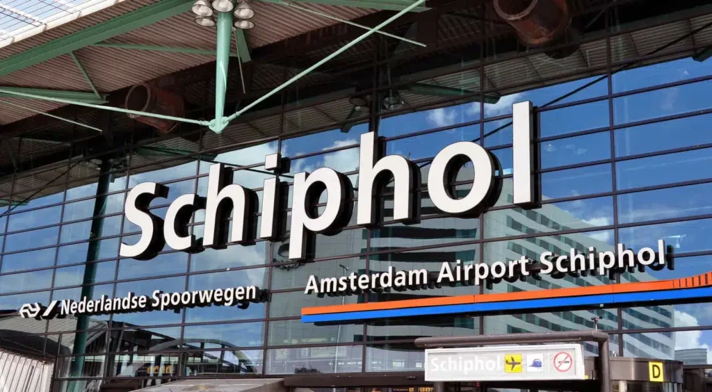Aéroport de Schiphol au centre d’Amsterdam
