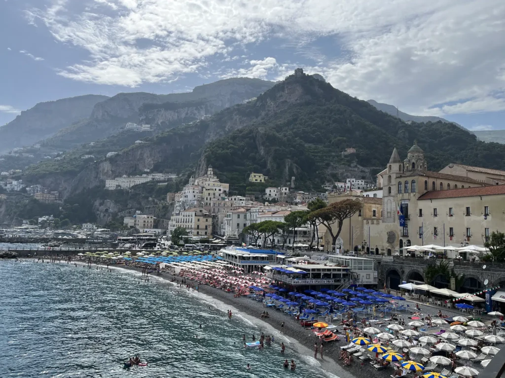 Que faire sur la côte amalfitaine : 17 incontournables et pépites cachées 🍋 21 Amalfi