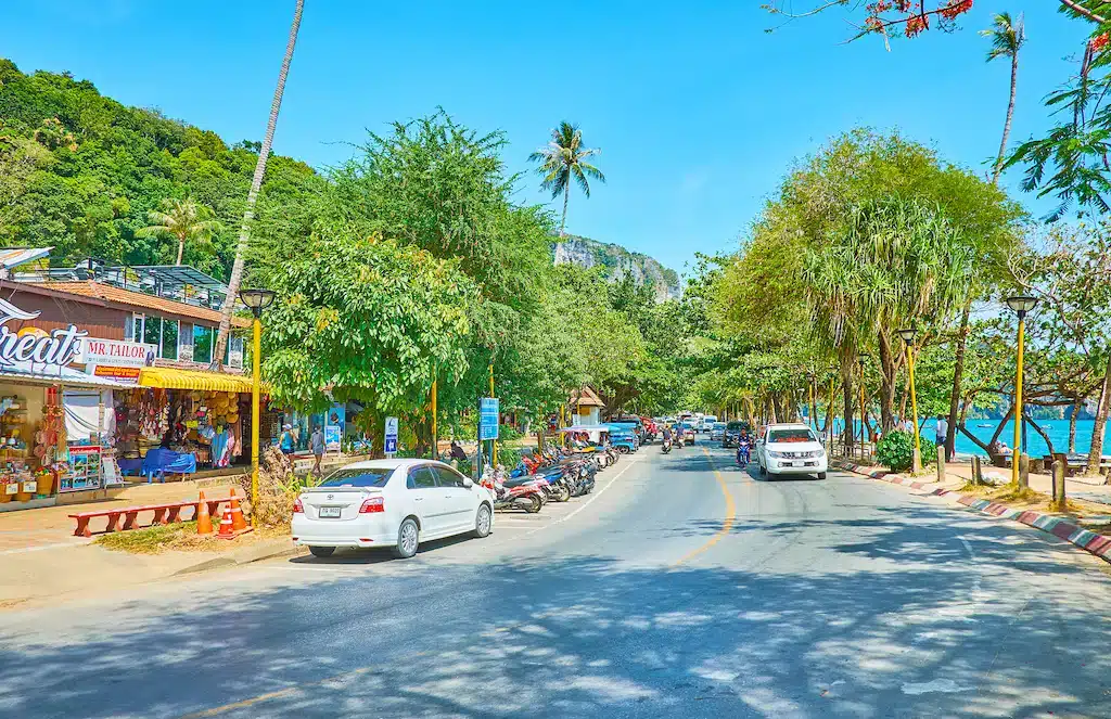 Où dormir à Krabi ? Les 6 meilleurs quartiers + hébergements uniques 🇹🇭 33 Ao Nang, le meilleur quartier de Krabi pour la plupart des voyageurs