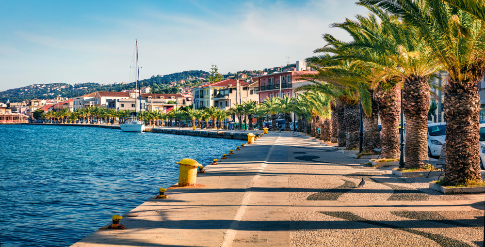 Où dormir à Céphalonie ? Les 7 meilleures zones et de bons hôtels 10 Argostoli et son port à Céphalonie