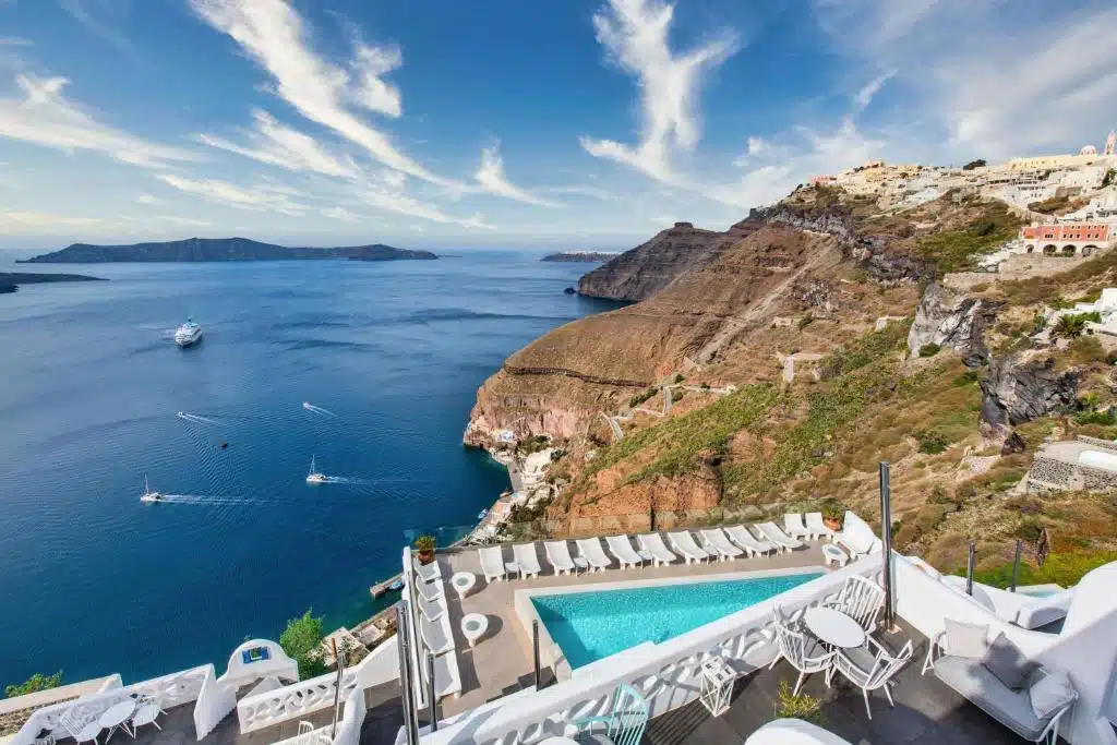 Où dormir à Santorin ? Les 5 meilleurs quartiers et hôtels (+ ceux à éviter) 🇬🇷 19 Athina Luxury Suites, un hôtel superbe à Santorin