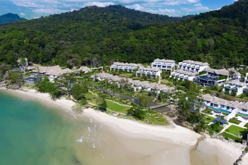 Où dormir à Krabi ? Les 6 meilleurs quartiers + hébergements uniques 🇹🇭 58 Banyan Tree, l’hôtel de luxe par excellence à Krabi