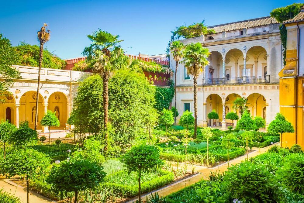 Le patio et le jardin de la Casa de Pilatos à Séville