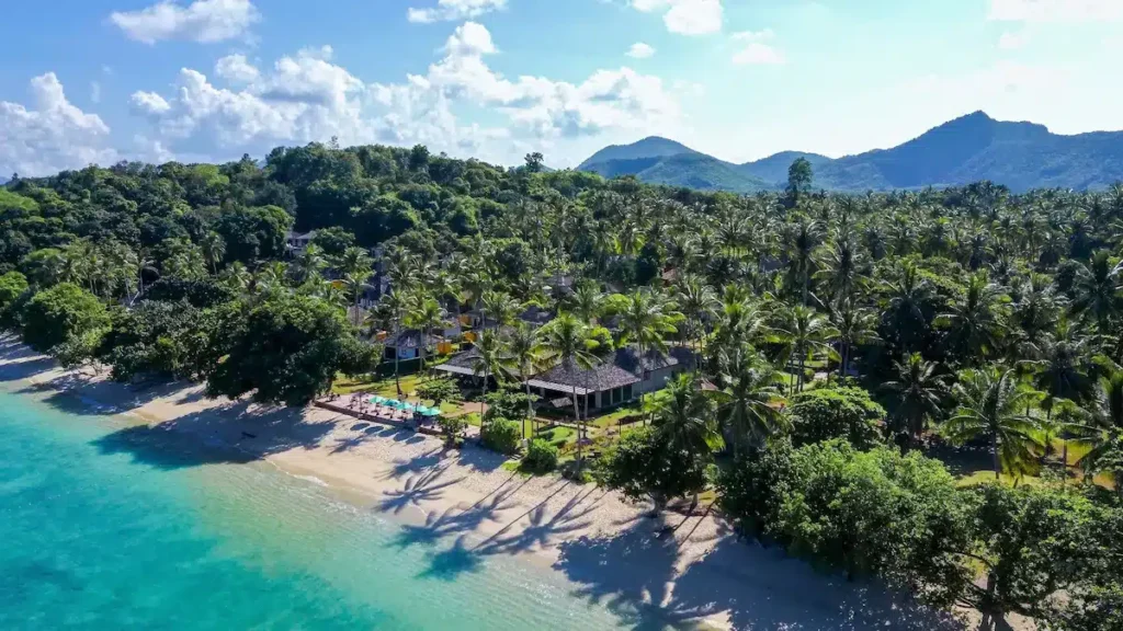 Où dormir à Phuket ? Les 9 meilleurs quartiers et hébergements uniques 🇹🇭 75 Excellent hôtel au bord de la plage à Koh Yao Yai