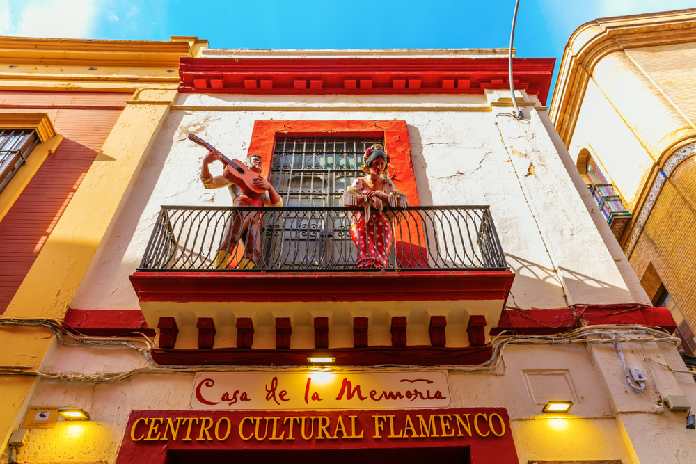 La façade de la salle de flamenco Casa de la Memoria à Séville