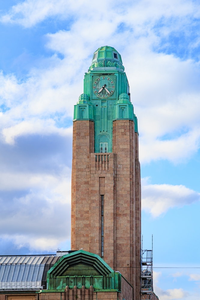 Où dormir à Helsinki ? Les 6 meilleures zones et de bons hôtels 9 La tour de l’horloge de la gare centrale à Kluuvi, Helsinki