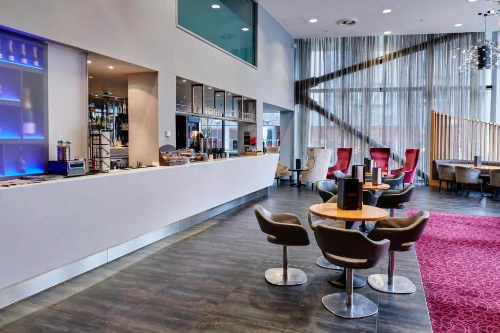 Hall d’entrée du Crowne Plaza Manchester City Centre