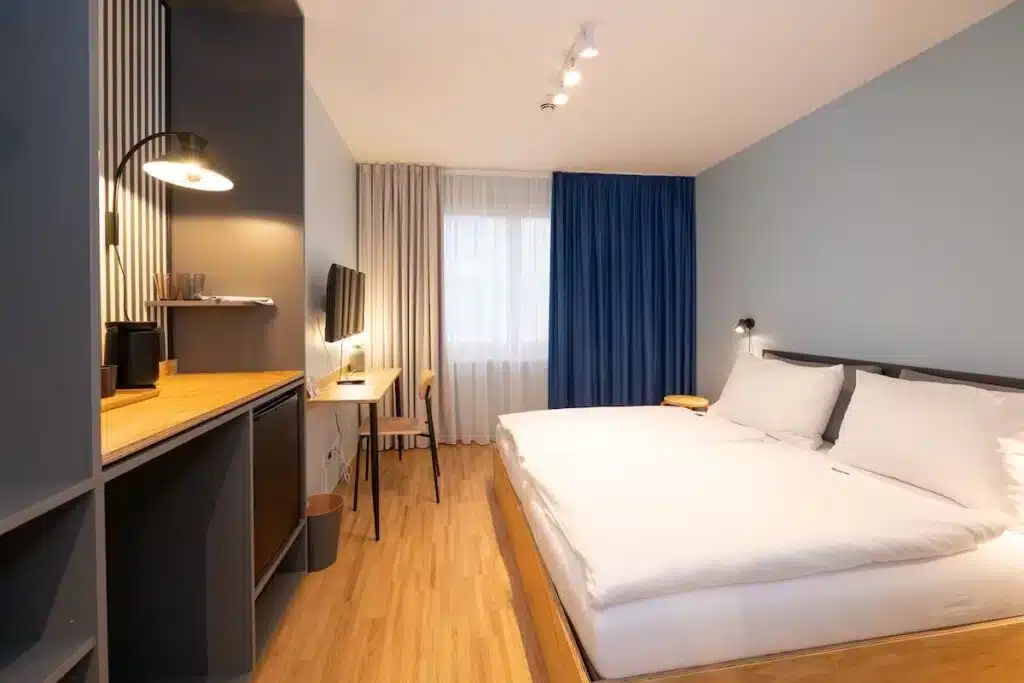 Où dormir à Vienne ? Les 4 meilleurs quartiers et hôtels (+ ceux à éviter) 🇦🇹 66 HausPension, un hôtel abordable à Vienne