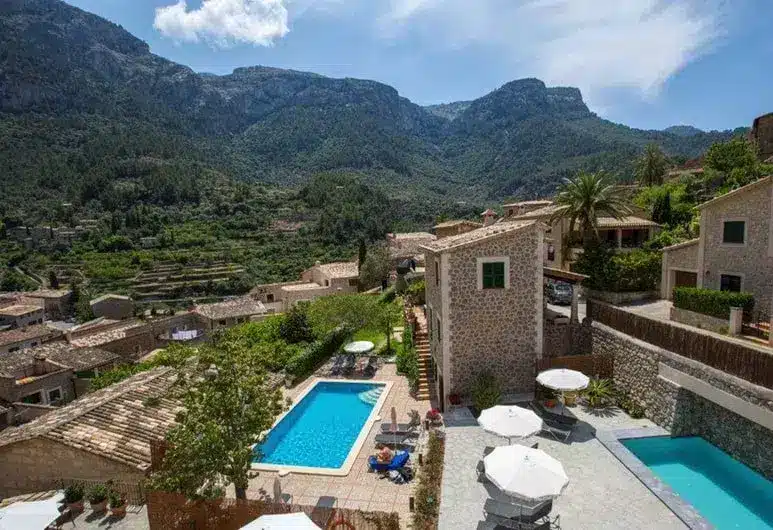 Hôtel à Deiá, à Majorque