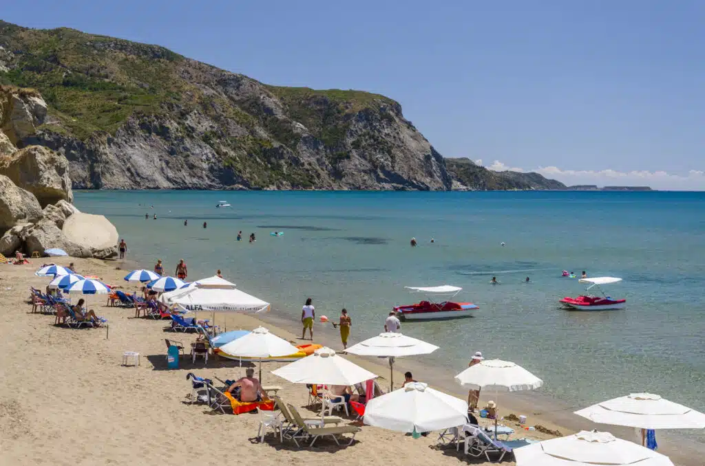 Où dormir à Zakynthos ? Les 5 meilleures zones et hôtels (+ celles à éviter) 🇬🇷 19 Kalamaki, le meilleur endroit où dormir pour une ambiance calme à Zante