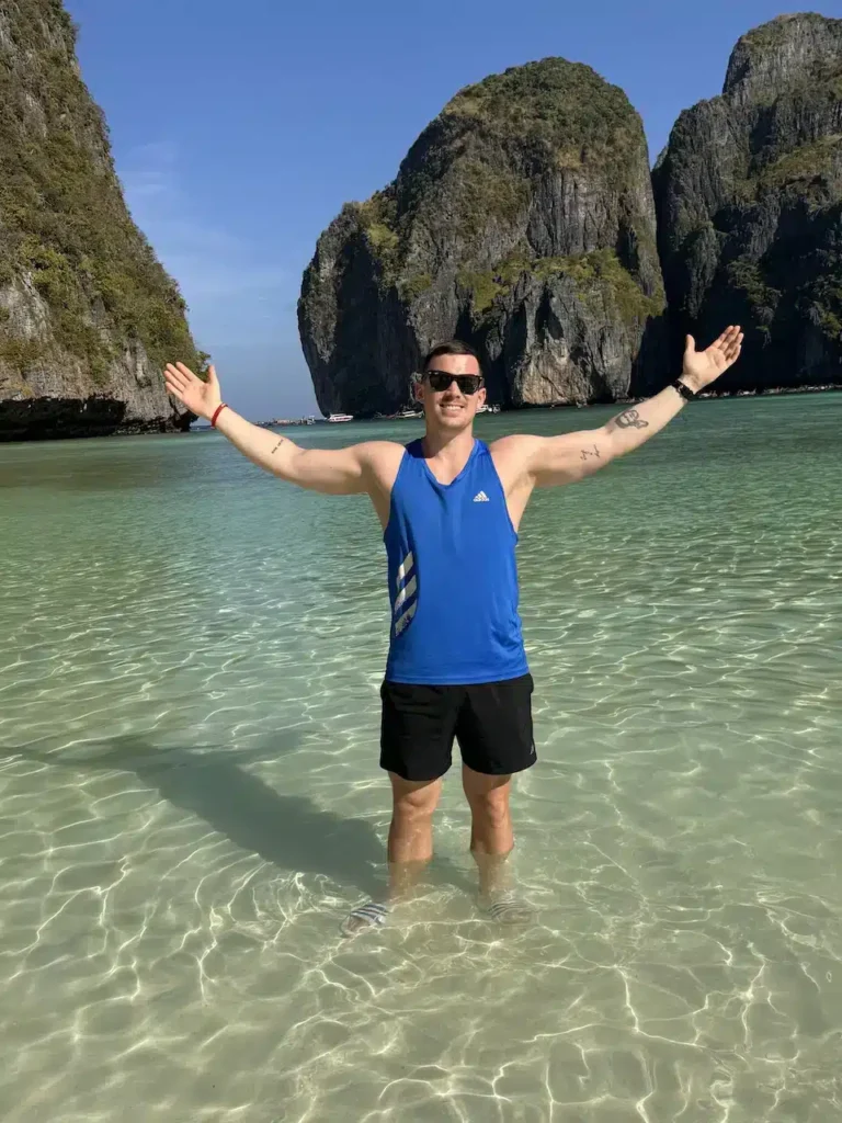 Kristoffer Fons de Voyage Kris, en Thaïlande