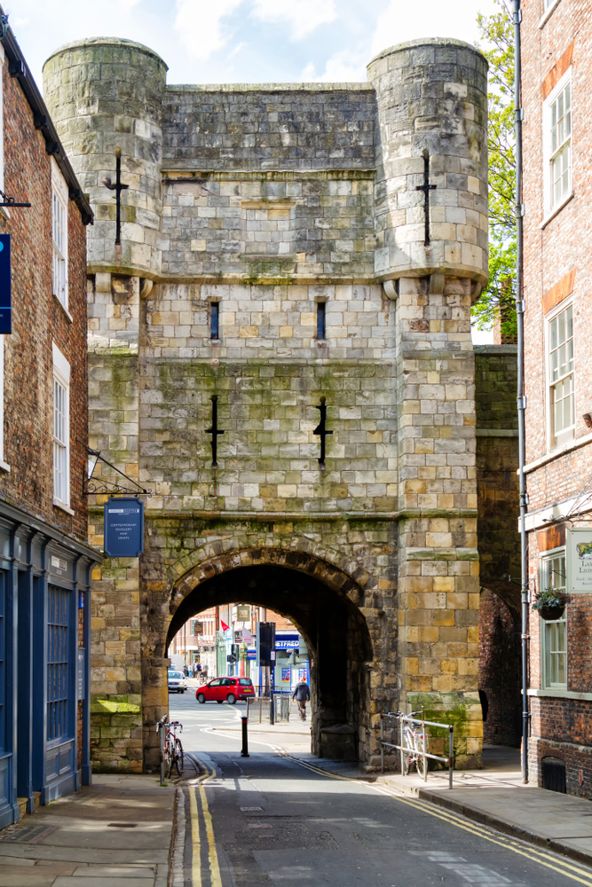 Où dormir à York ? Les 6 meilleures zones et de bons hôtels 10 Micklegate Bar, l’ancienne porte d’entrée de York