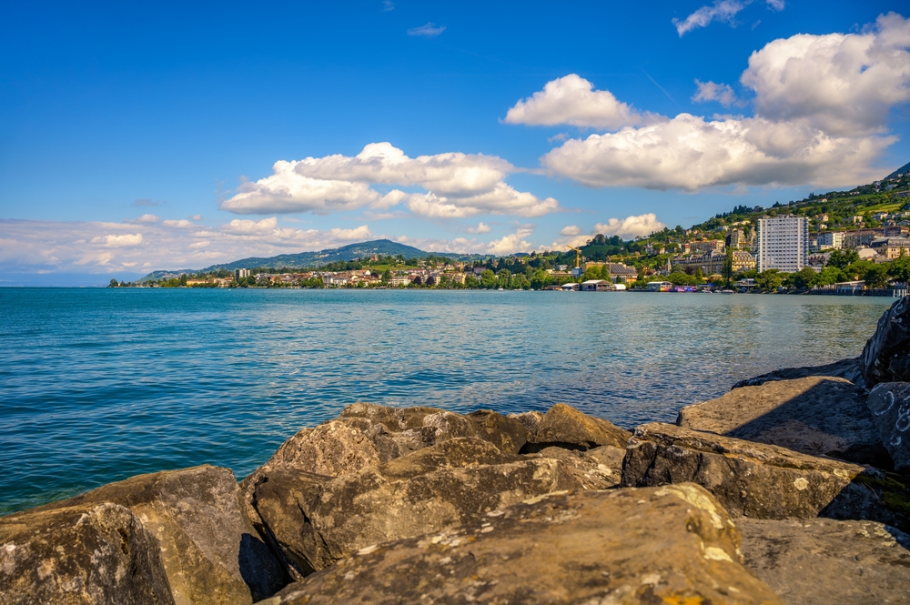 Où dormir en Suisse ? Les 7 meilleures villes et de bons hôtels 15 Montreux au bord du lac Léman, en Suisse