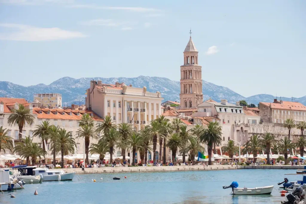 Où dormir à Split ? Les 3 meilleurs quartiers + hôtels (et où ne pas dormir) 🇭🇷 14 Old Town de Split en Croatie
