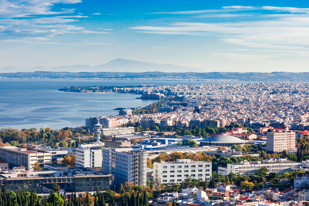 Vue panoramique aérienne de Thessalonique, la deuxième ville de Grèce, au bord de la baie
