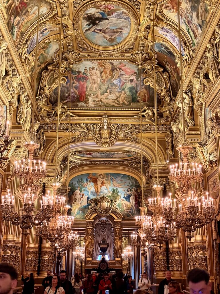 21 conseils pour visiter Paris : ce qu’il faut savoir avant de partir 🇫🇷 12 palais Garnier à Paris