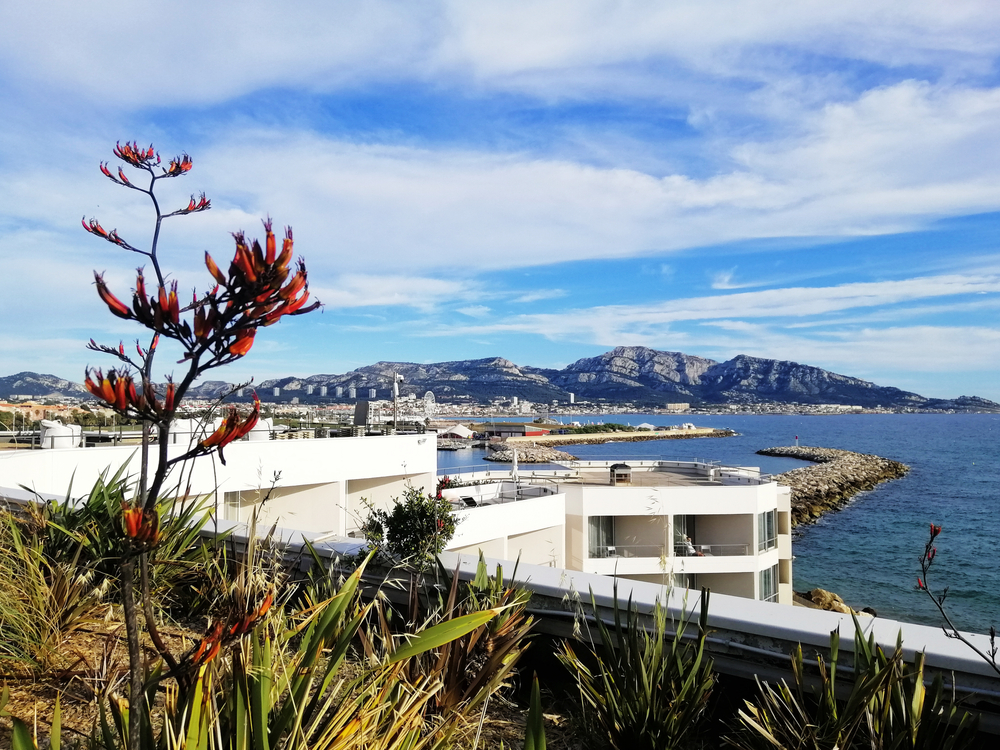 Le parc du Prado au bord de la mer à Marseille