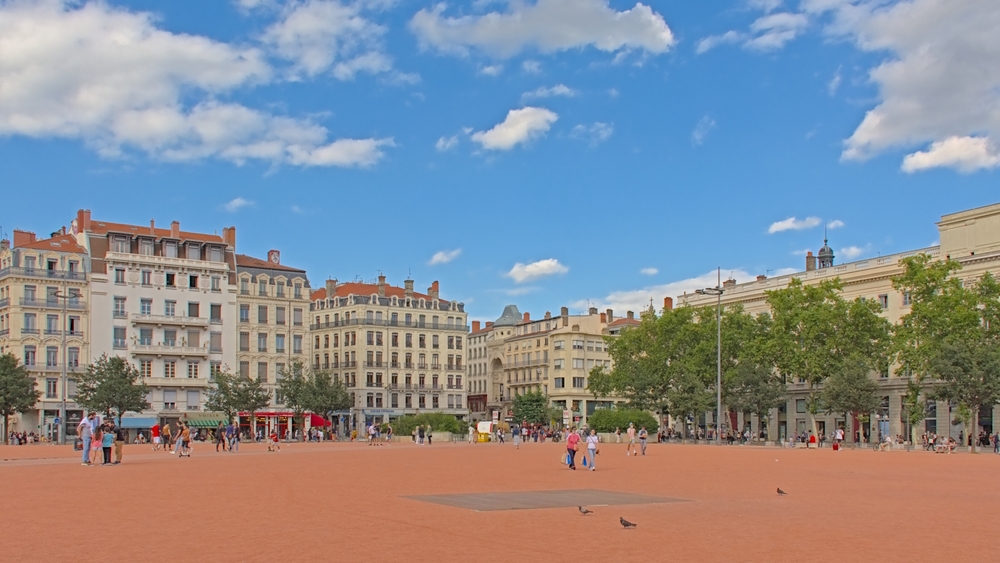 Où dormir à Lyon ? Les 6 meilleures zones et de bons hôtels 9 Place Bellecour sur la Presqu'île à Lyon