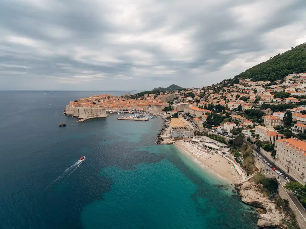 Où dormir à Dubrovnik ? Les 3 meilleurs quartiers et hôtels (+ ceux à éviter !) 16 Ploče, Dubrovnik