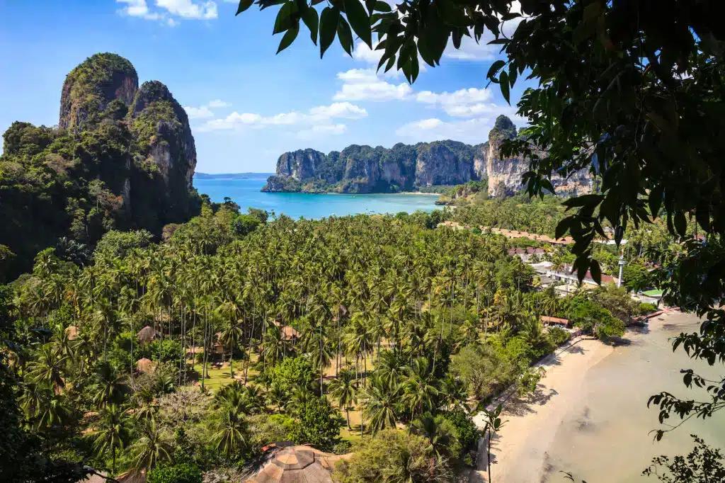 Où dormir à Krabi ? Les 6 meilleurs quartiers + hébergements uniques 🇹🇭 39 Railay East