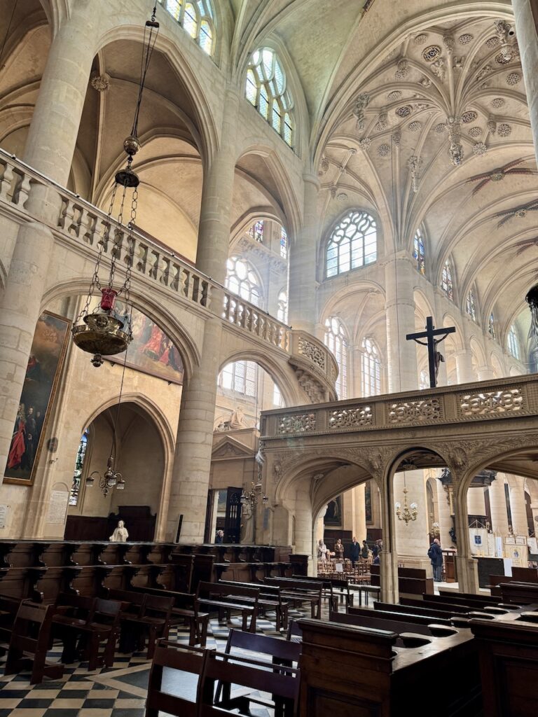 21 conseils pour visiter Paris : ce qu’il faut savoir avant de partir 🇫🇷 13 Saint-Étienne-du-Mont