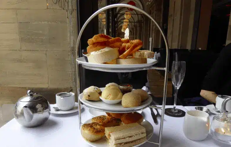 Thé de l’après-midi à l’hôtel Edwardian de Manchester