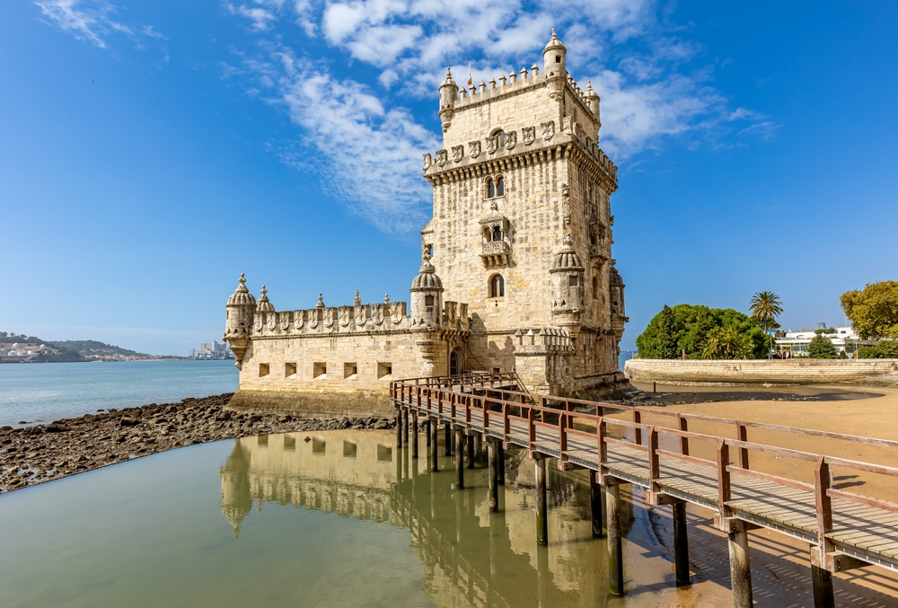 Que faire à Lisbonne ? 20 lieux à voir et activités 34 Tour de Belém au bord du Tage à Lisbonne